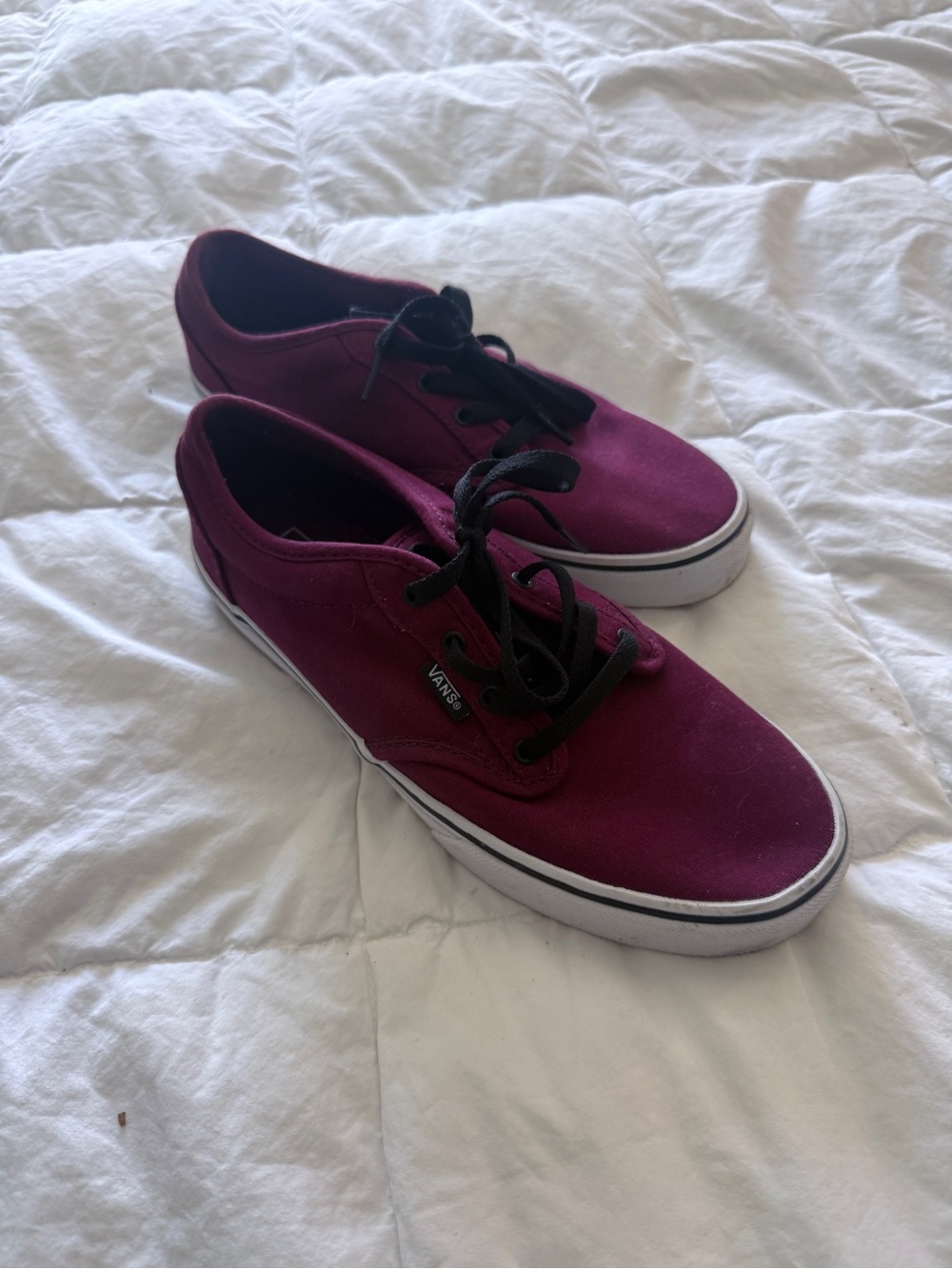 Vans Burgundy Canvas Low Top Skate Shoes | Youth 7.0 / Women's 8.5